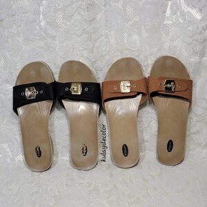 Lot of 2 Dr. Scholl’s Women’s Slide Sandals in Black and Brown with Gold Buckle